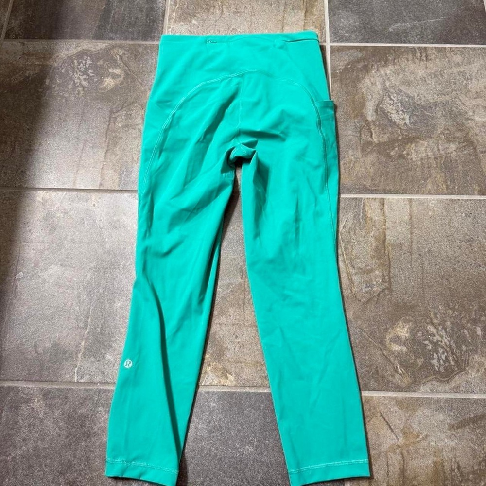 Lululemon Swift Speed High-Rise Crop 23 Maldives Green Running Leggings Size 6